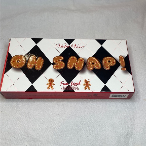 Violet Voss Fun Sized Gingerbread 10 Eye Shadow Palette NIB Free Beauty samples! - Picture 3 of 6